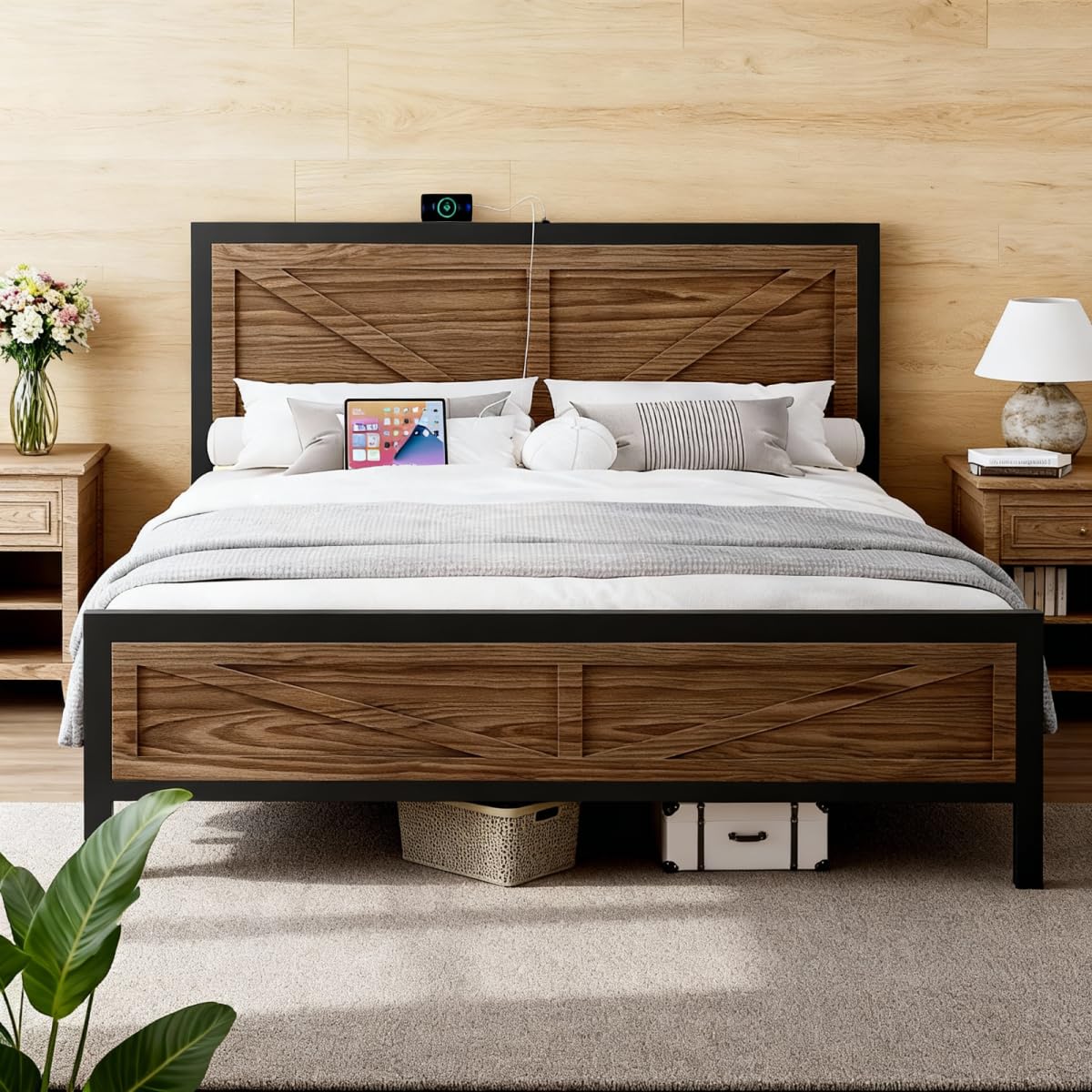 Queen Size Metal Platform Bed Frame with Storage S251