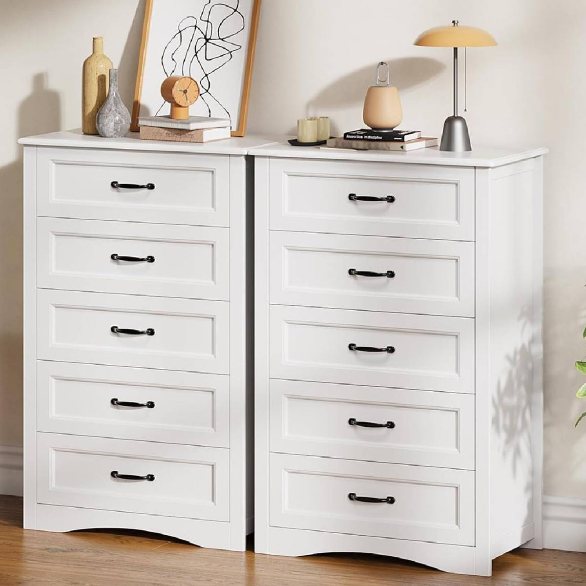 White 5 Drawer Wood Dresser J527