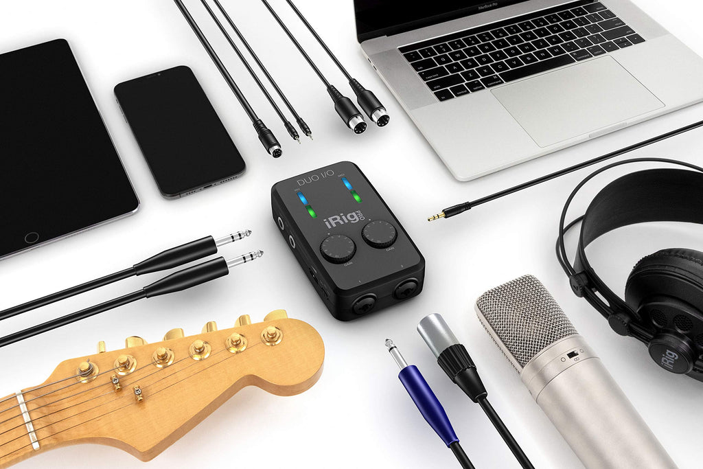 USB Audio Interface with TRS & Headphones Outputs D798