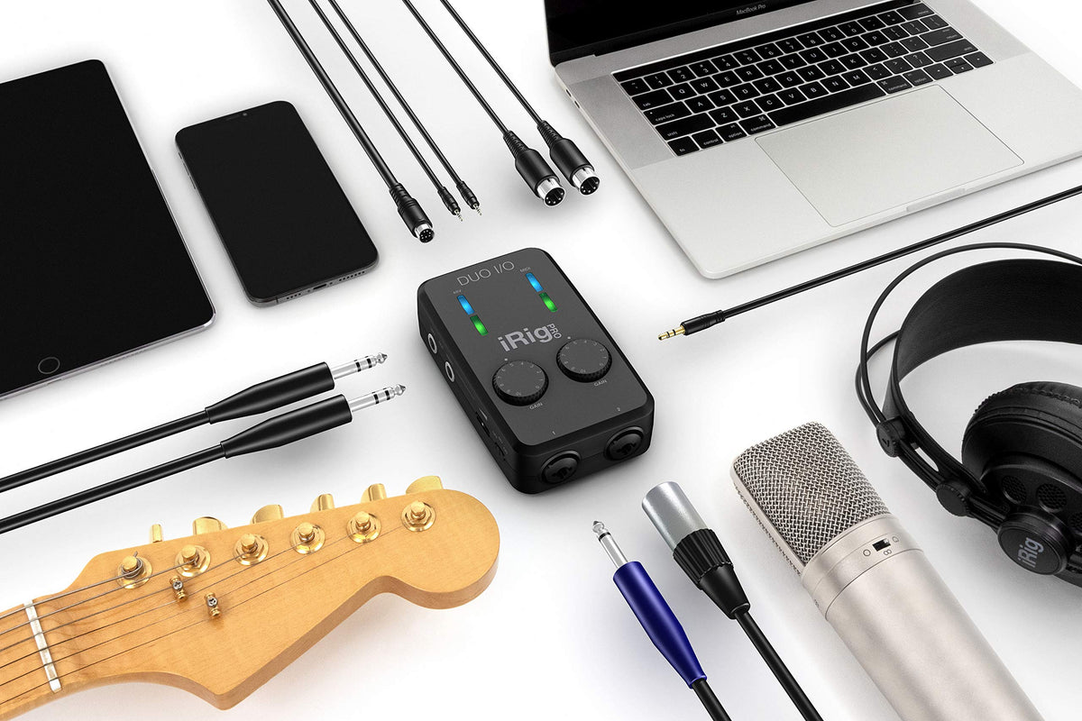 USB Audio Interface with TRS & Headphones Outputs D798