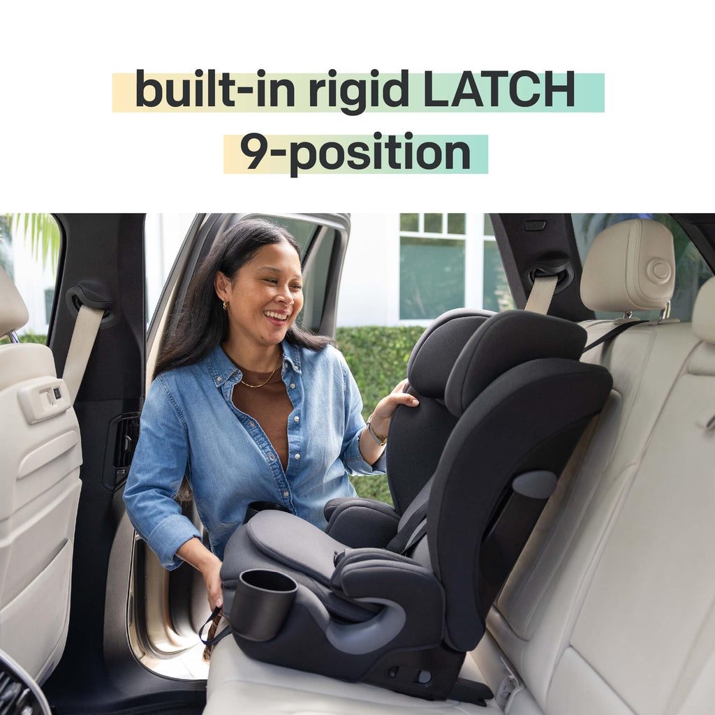 Harness Booster with Rigid Latch, 7-Position Footrest P4117