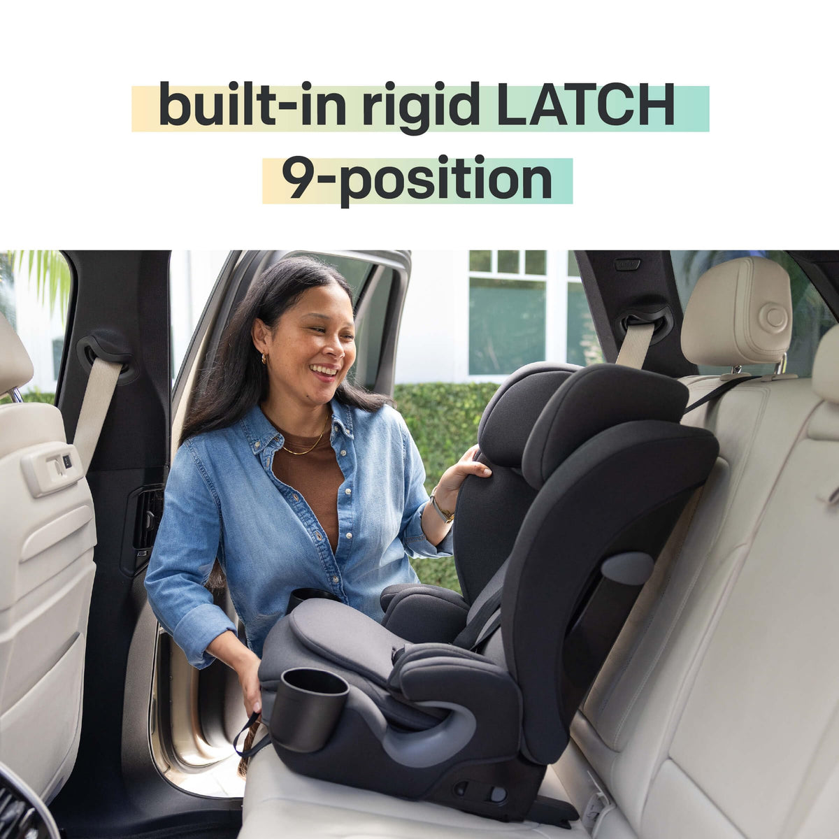 Harness Booster with Rigid Latch, 7-Position Footrest P4117